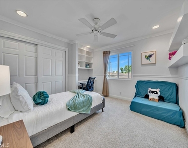 20 Coldbrook - Photo Thumbnail 21