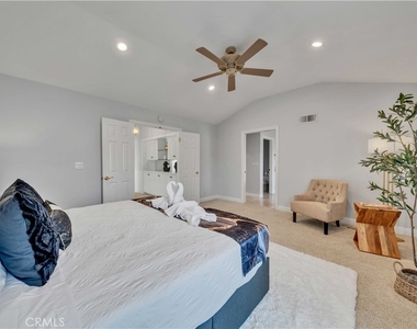 20 Coldbrook - Photo Thumbnail 20