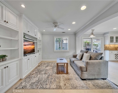 20 Coldbrook - Photo Thumbnail 9