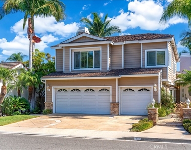 20 Coldbrook - Photo Thumbnail 29