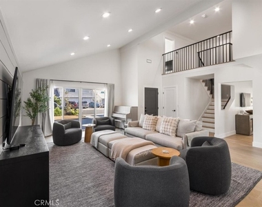 4912 Seapine Circle - Photo Thumbnail 5