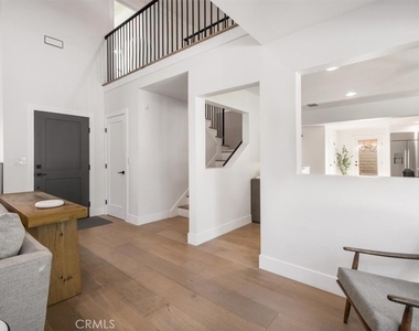 4912 Seapine Circle - Photo Thumbnail 13