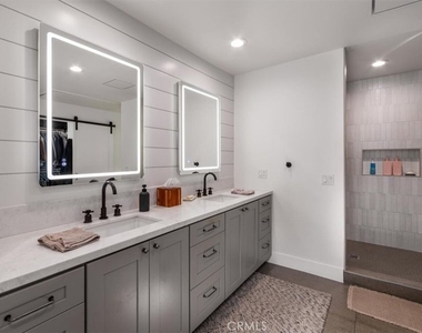 4912 Seapine Circle - Photo Thumbnail 26