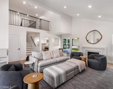 4912 Seapine Circle - Photo Thumbnail 3