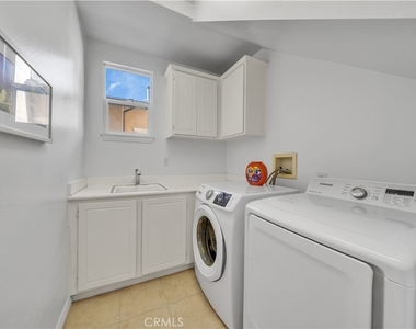 17 Riveroaks - Photo Thumbnail 22