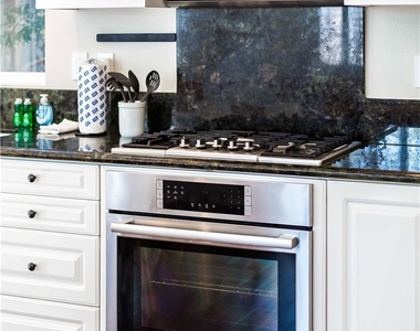 107 Waterman - Photo Thumbnail 5