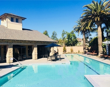 4731 Oceanridge Drive - Photo Thumbnail 31