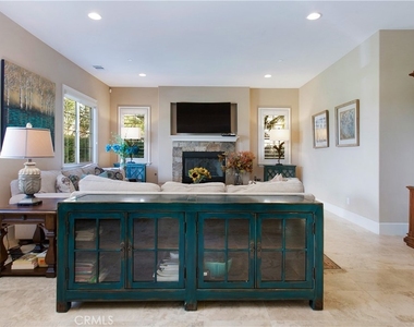 4731 Oceanridge Drive - Photo Thumbnail 1