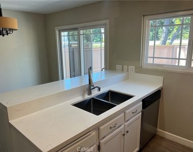 26 Elderglen - Photo Thumbnail 4