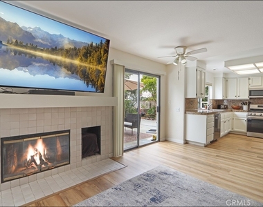 18 Parkwood - Photo Thumbnail 7