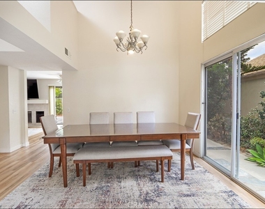 18 Parkwood - Photo Thumbnail 5