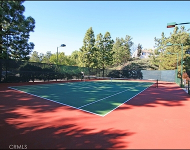 18 Parkwood - Photo Thumbnail 29