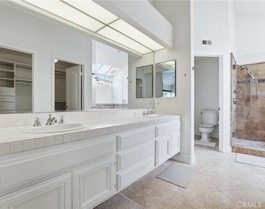 23302 Vista Carillo - Photo Thumbnail 26