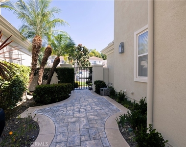 1417 Sea Ridge Drive - Photo Thumbnail 11