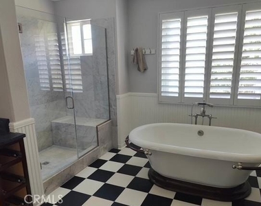 1417 Sea Ridge Drive - Photo Thumbnail 9