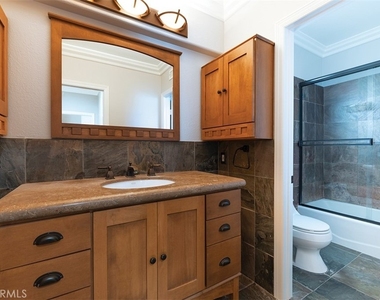 1417 Sea Ridge Drive - Photo Thumbnail 15