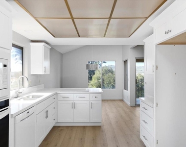 31318 Club Vista Ln - Photo Thumbnail 5