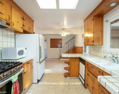 456 Manchester Avenue - Photo Thumbnail 3