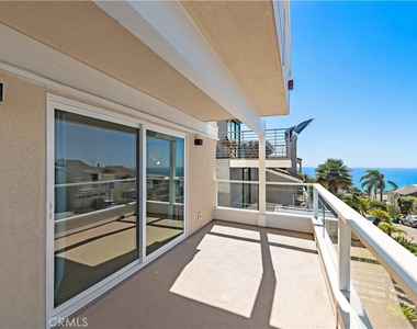 882 Acapulco Street - Photo Thumbnail 4