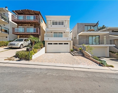882 Acapulco Street - Photo Thumbnail 34