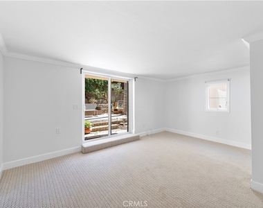 882 Acapulco Street - Photo Thumbnail 25