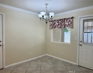 6074 Palm Avenue - Photo Thumbnail 7