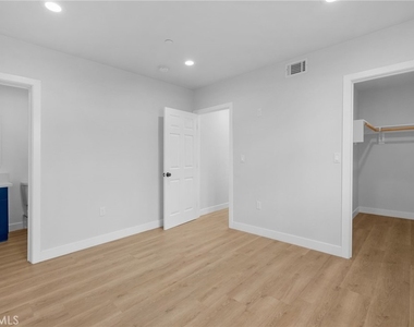 3223 Lanfranco Street - Photo Thumbnail 8