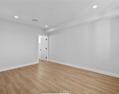 3223 Lanfranco Street - Photo Thumbnail 5