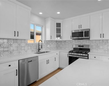 3223 Lanfranco Street - Photo Thumbnail 13
