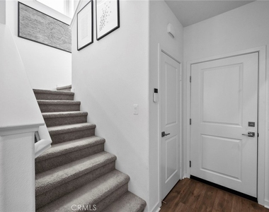 3959 Lavine - Photo Thumbnail 15