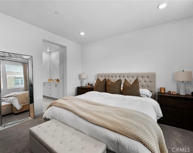 3959 Lavine - Photo Thumbnail 31