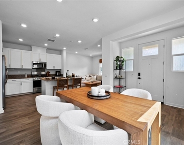 3959 Lavine - Photo Thumbnail 12