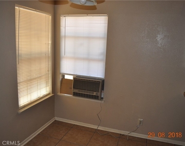 15191 Wildrose Street - Photo Thumbnail 5