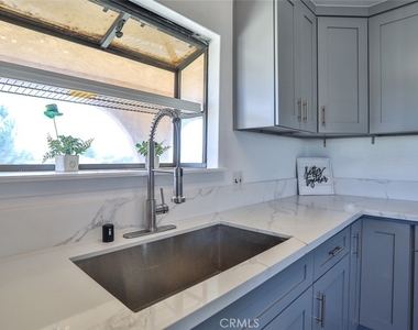 7033 W Avenue A2 - Photo Thumbnail 15