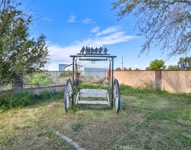 7033 W Avenue A2 - Photo Thumbnail 43