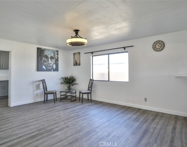 7033 W Avenue A2 - Photo Thumbnail 7