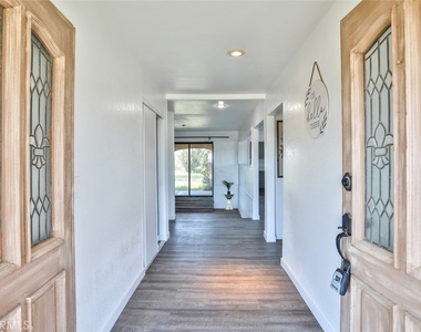7033 W Avenue A2 - Photo Thumbnail 5