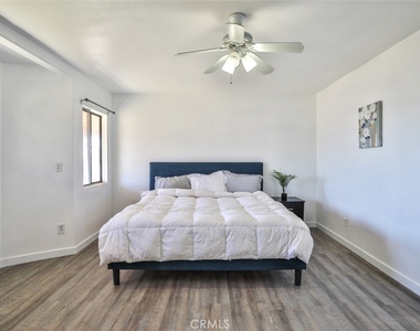 7033 W Avenue A2 - Photo Thumbnail 22