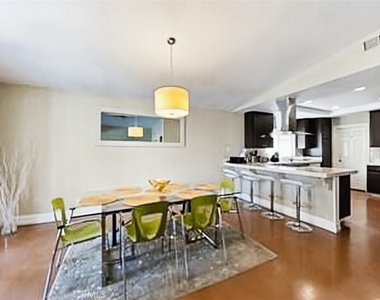 27500 Avenida Quintana - Photo Thumbnail 2