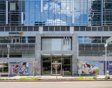 877 Francisco Street - Photo Thumbnail 8