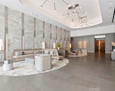 877 Francisco Street - Photo Thumbnail 12