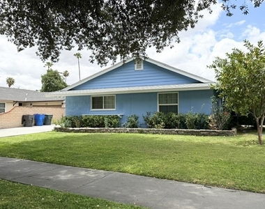 4486 Santee Place - Photo Thumbnail 1