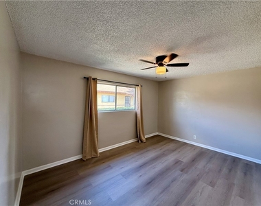 1006 E Nocta Street - Photo Thumbnail 6