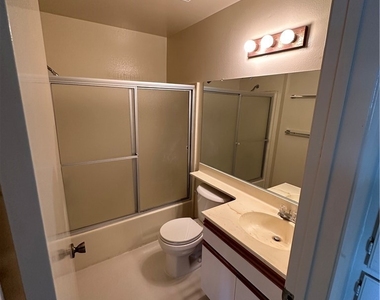 420 Milford Street - Photo Thumbnail 17