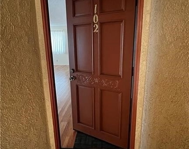 410 Milford Street - Photo Thumbnail 1