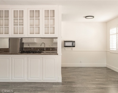 5438 Mcculloch - Photo Thumbnail 4