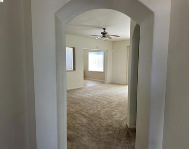 5616 Plumbridge Way - Photo Thumbnail 1