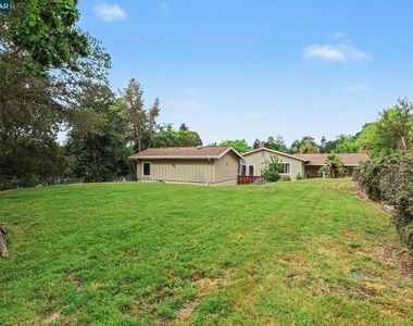 4 Dale Court - Photo Thumbnail 30