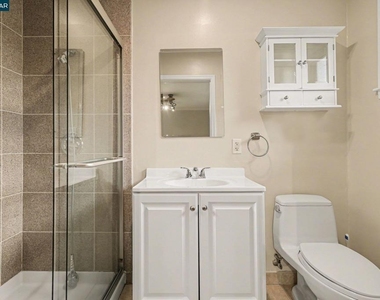 4 Dale Court - Photo Thumbnail 22