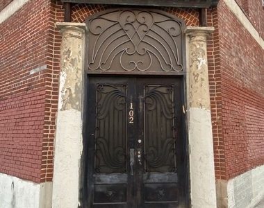 652 Mateo Street - Photo Thumbnail 1